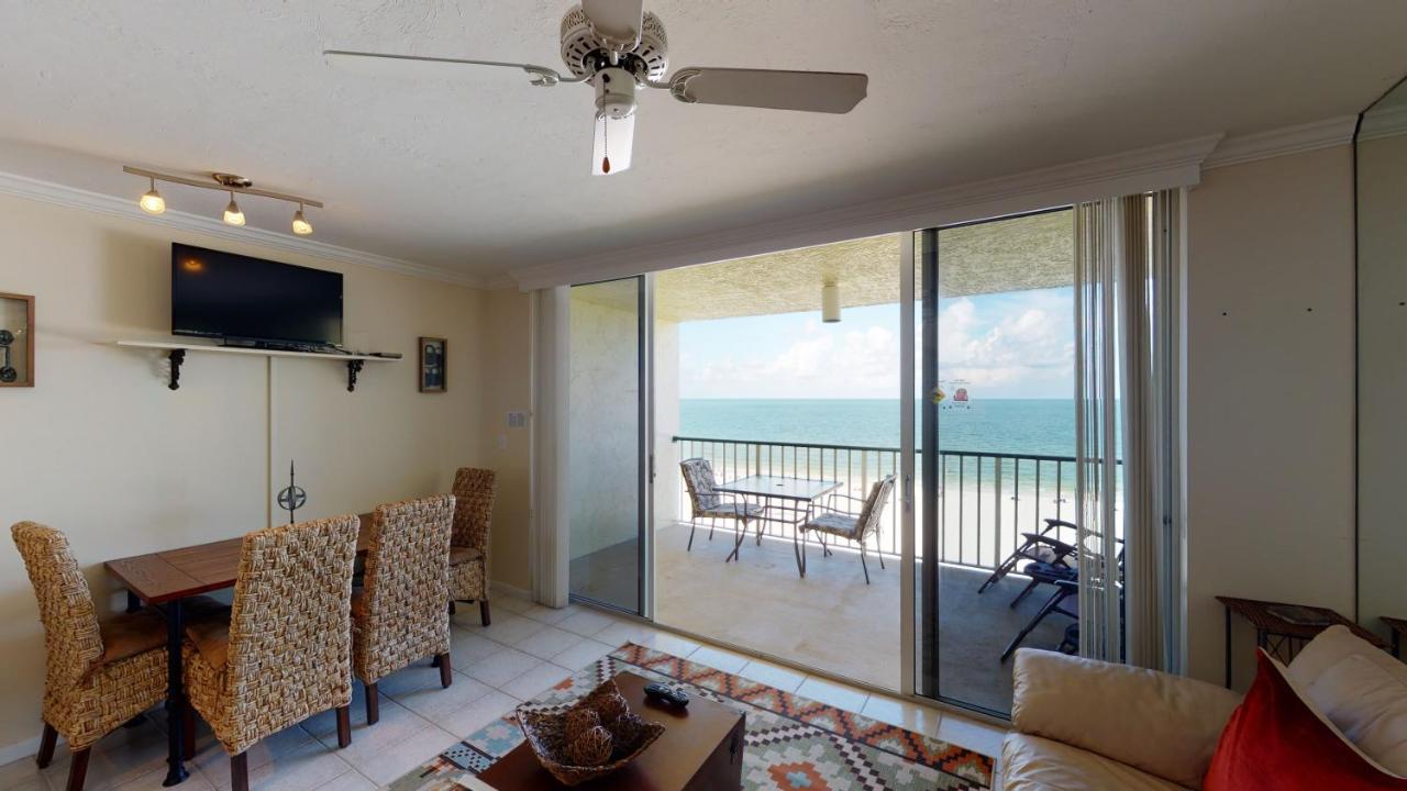 Beachfront At The Apollo Where The Famous Sunsets Never Get Old! Marco Island Exterior photo