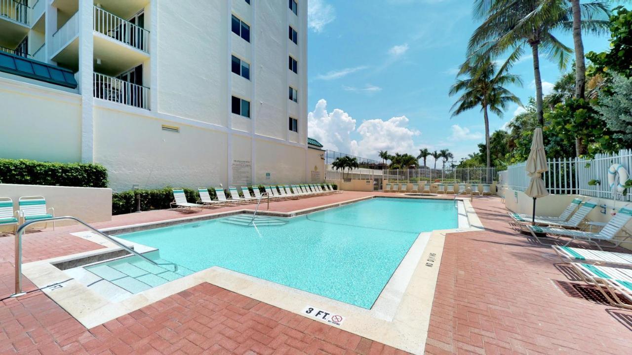 Beachfront At The Apollo Where The Famous Sunsets Never Get Old! Villa Marco Island Exterior photo