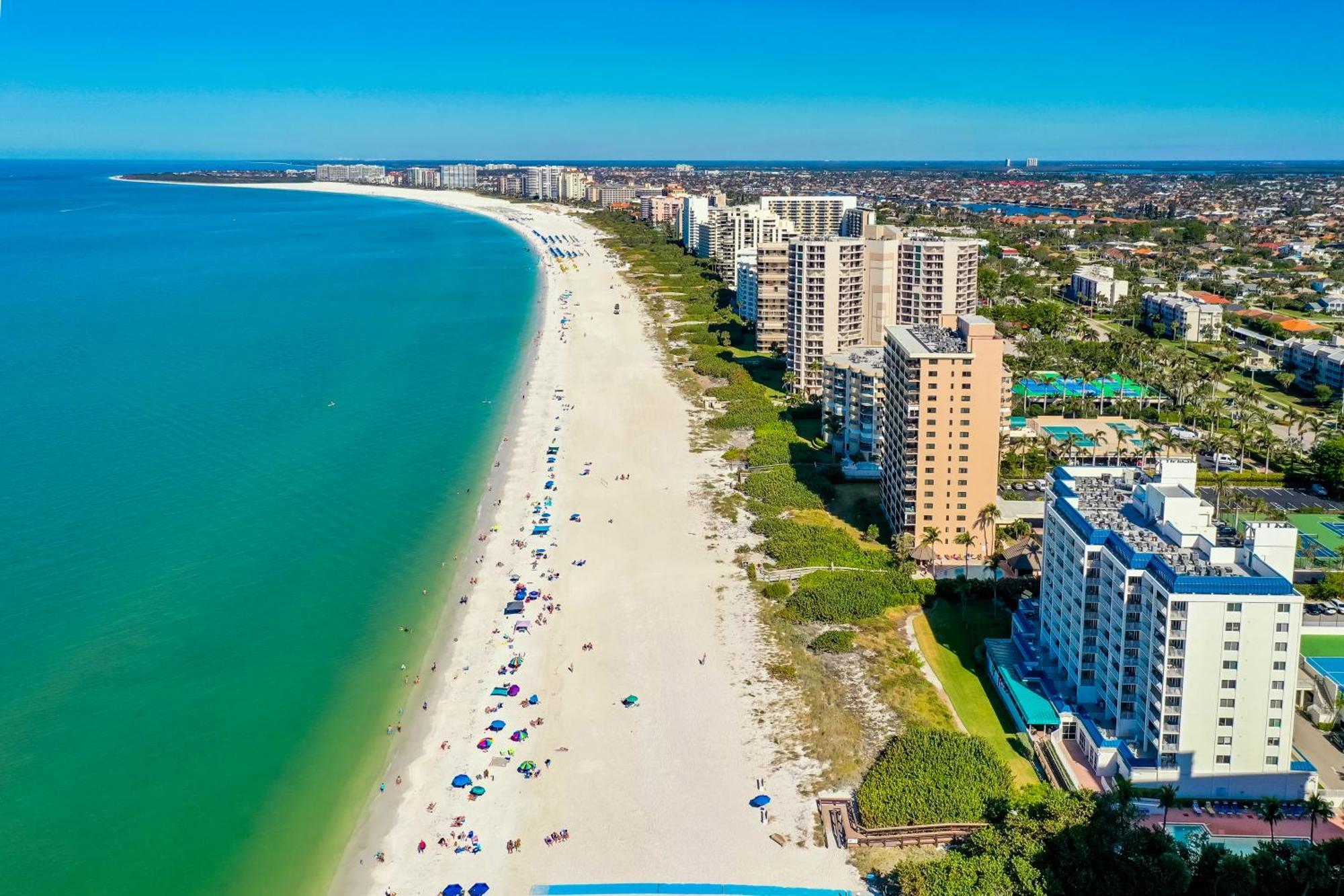 Beachfront At The Apollo Where The Famous Sunsets Never Get Old! Villa Marco Island Exterior photo